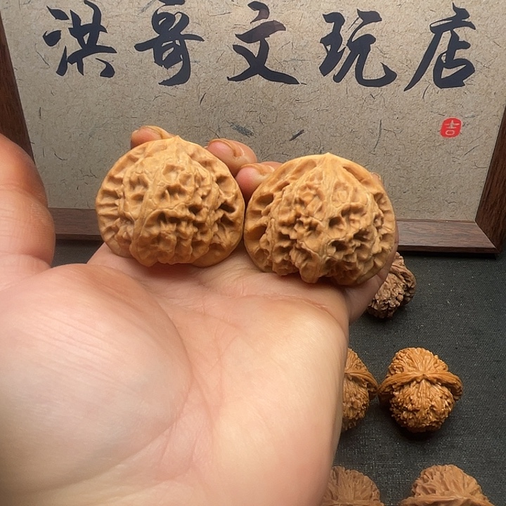 吊坠文玩核桃爱心宫灯42尺寸