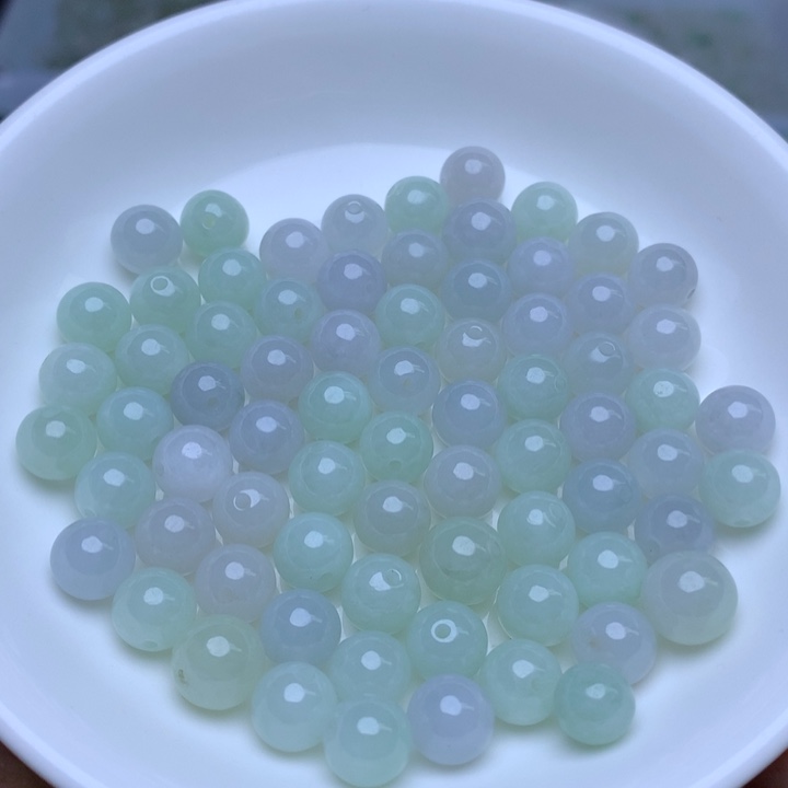 翡翠散珠卡7.6冰绿白10个