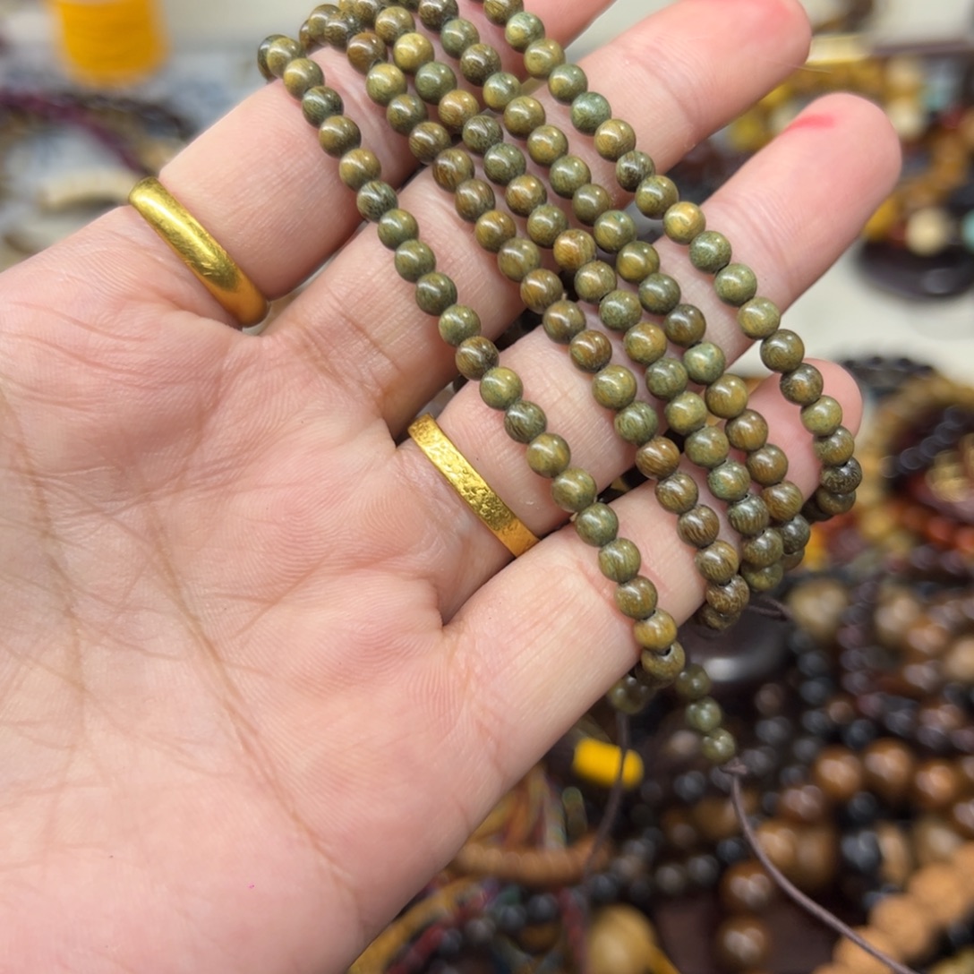 维腊木（绿檀）无事牌