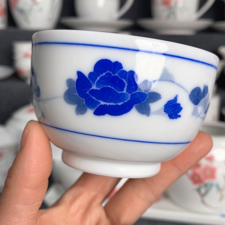 景德镇陶瓷芙蓉花大杯