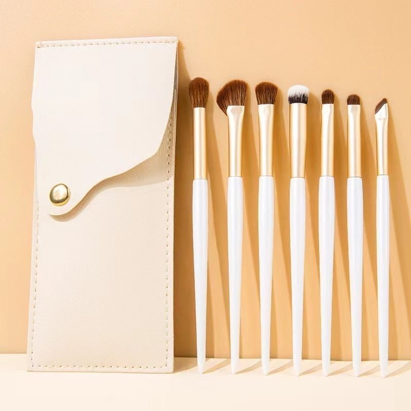 便携适合新手的化妆刷