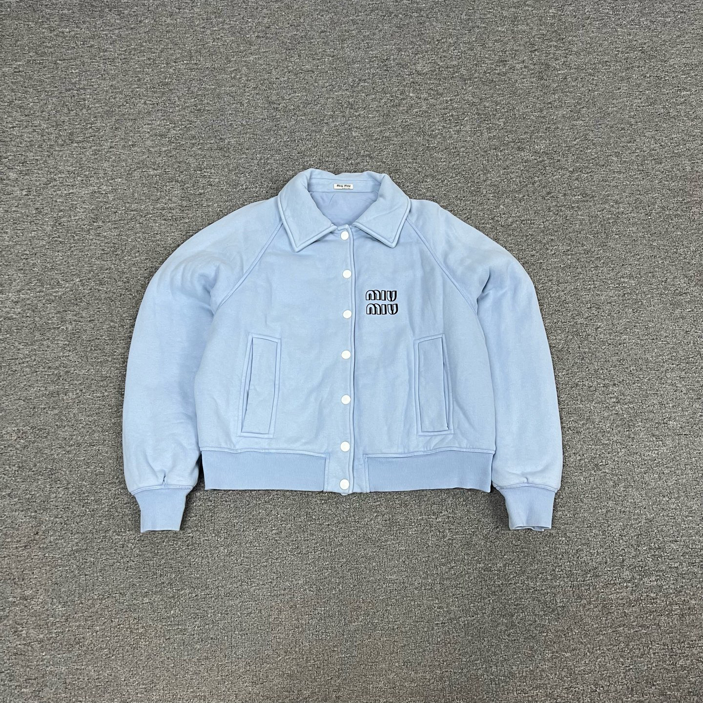99新 MIU MIU/缪缪 miumiu 缪缪 大Logo 休闲外套 99新 Xs码