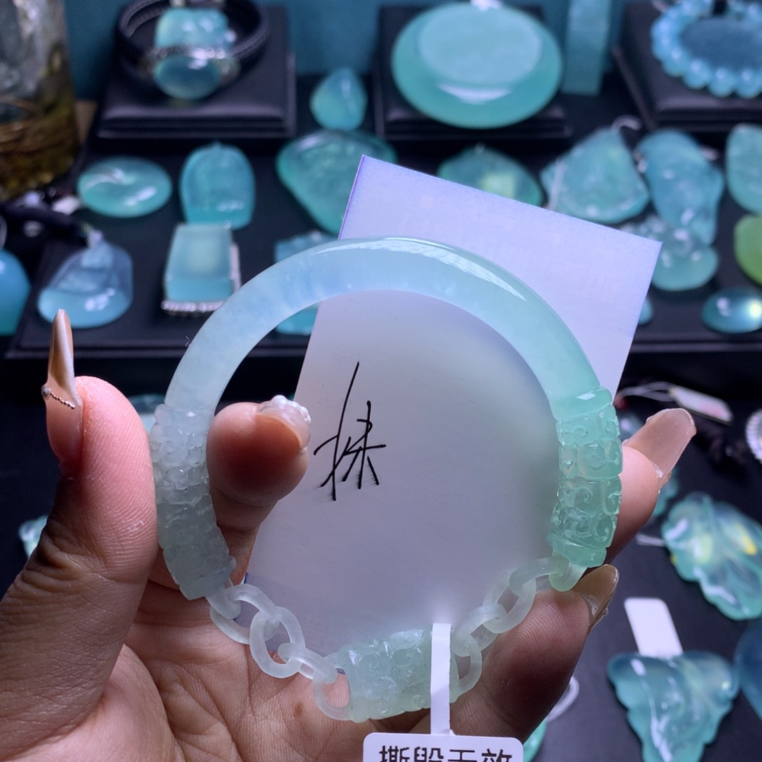 蛇纹石玉手镯57未镶嵌