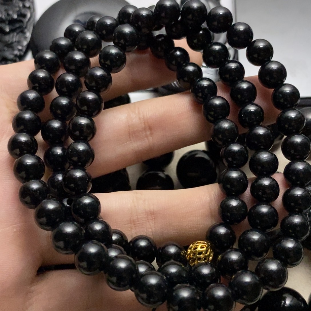 翡翠未镶嵌颈饰项链