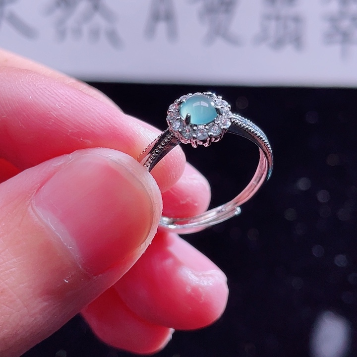 翡翠颈饰未镶嵌99999999999