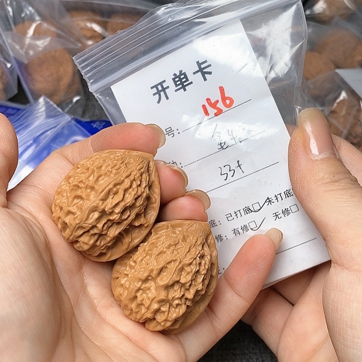 文玩核桃把件156哈哈哈