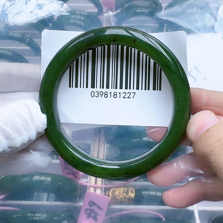 和田玉（碧玉）未镶嵌手镯6061