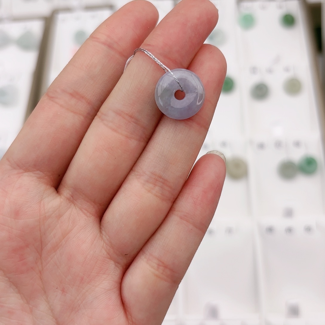 翡翠颈饰未镶嵌?*玉平安扣