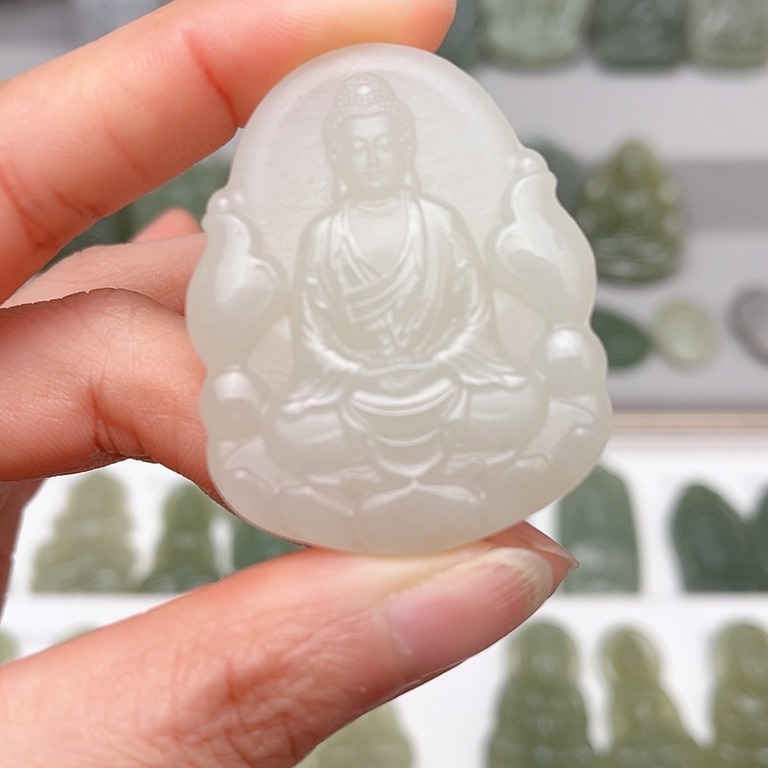 和田玉颈饰未镶嵌舍****得