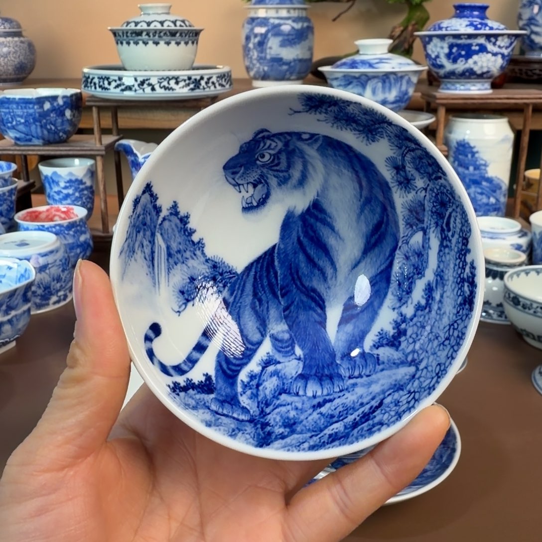 景德镇陶瓷手工手绘