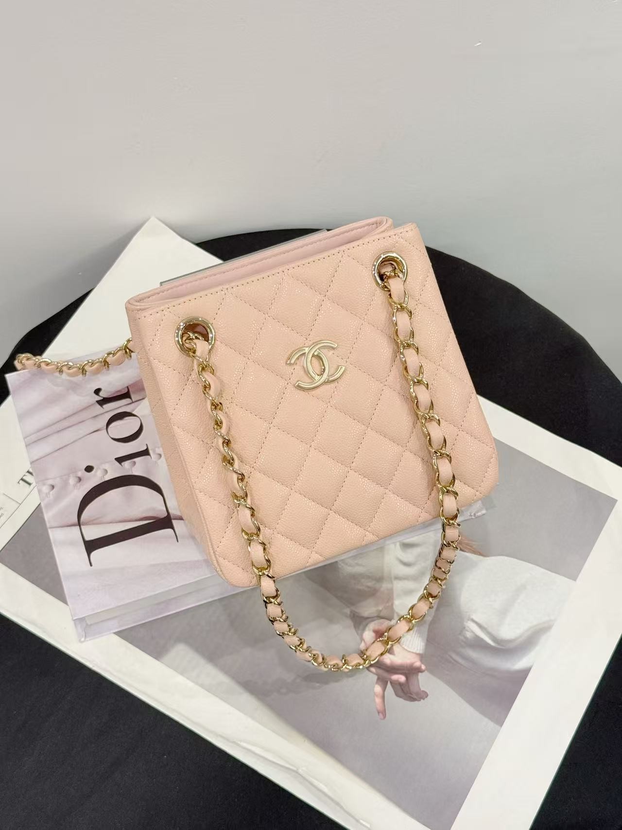 未使用 Chanel/香奈儿 24c mini tote樱花粉 大全套 拍送中检