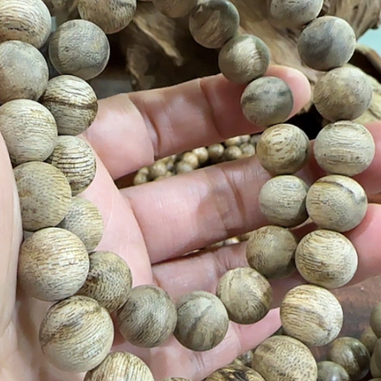 【闪购商品】沉香手串金三角沉香手持