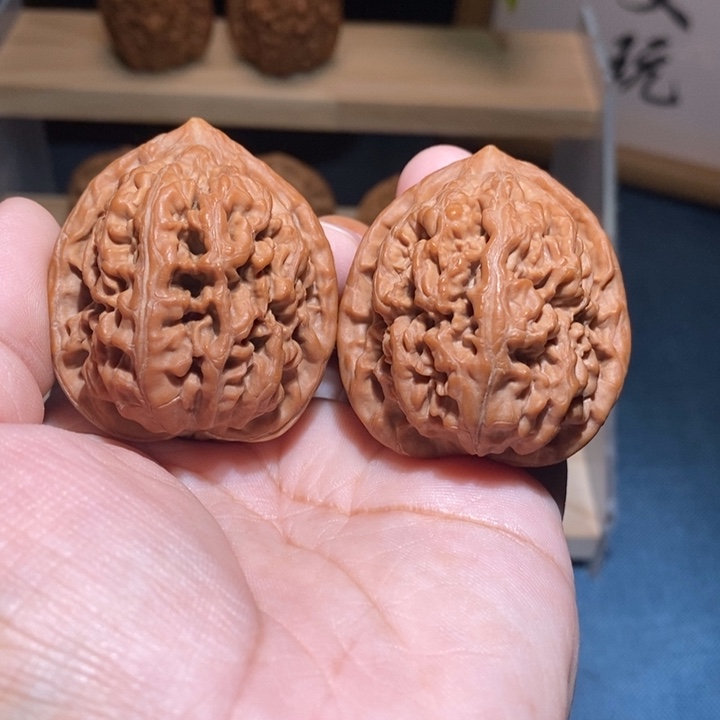 文玩核桃吊坠全品凤凰台