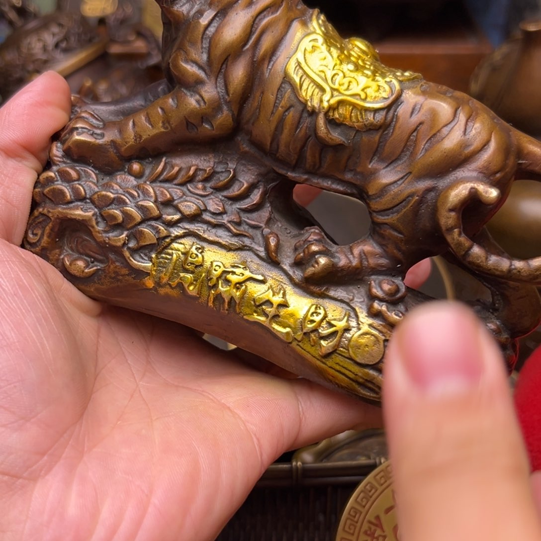 精美铜器，点击下单