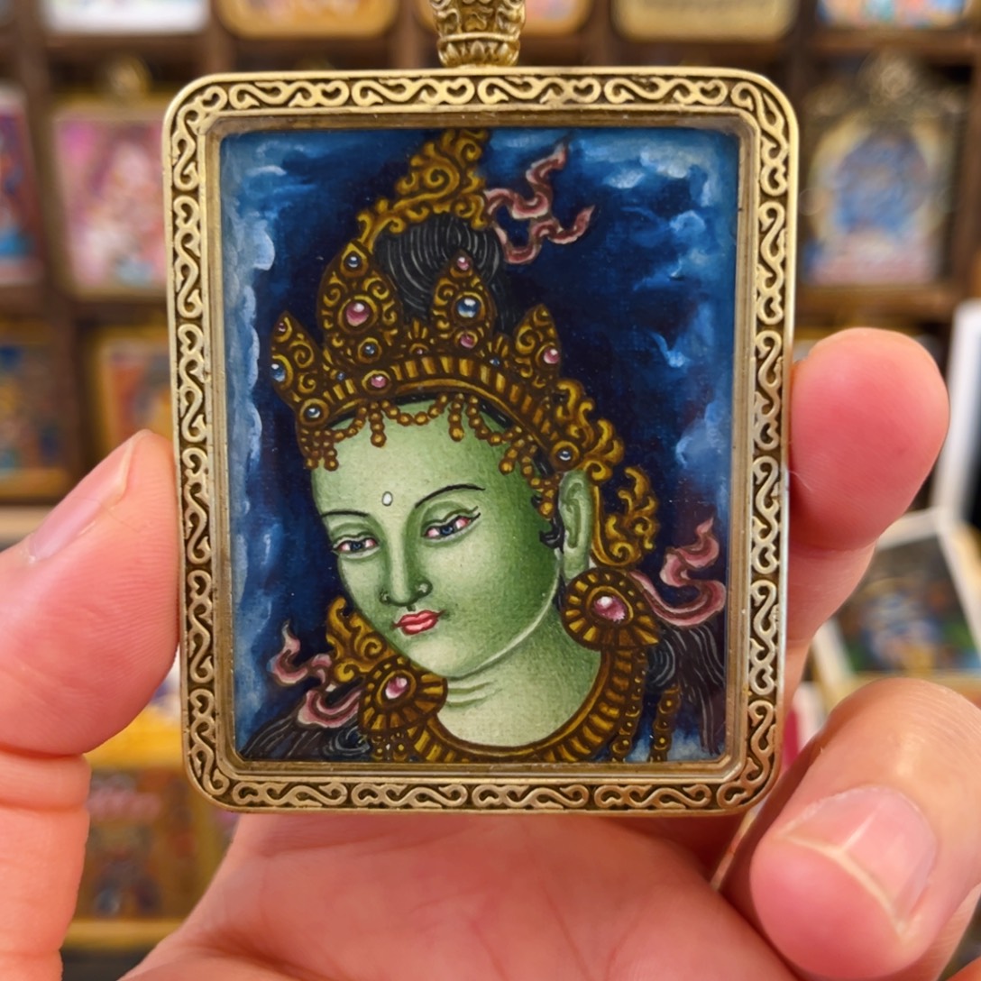 吊坠纽瓦力手绘绿妈妈