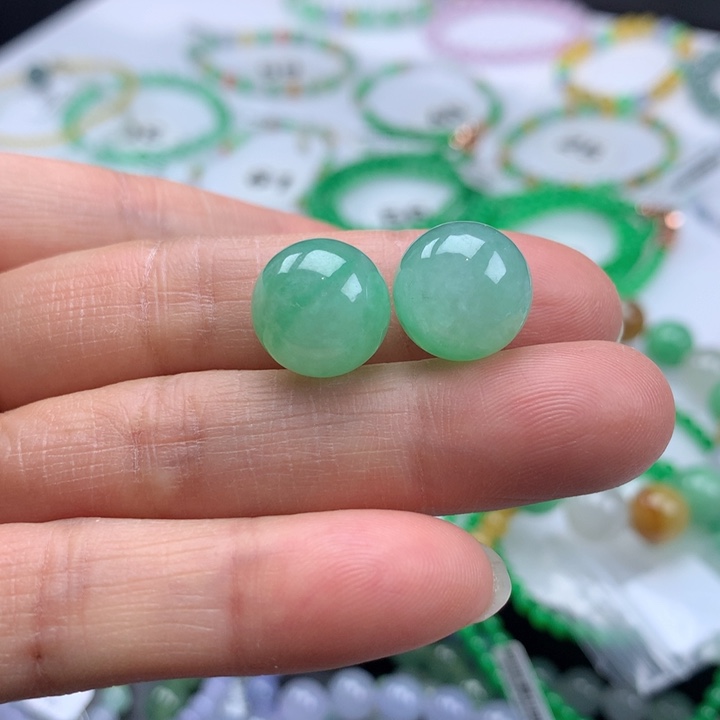 翡翠手镯未镶嵌佛*说