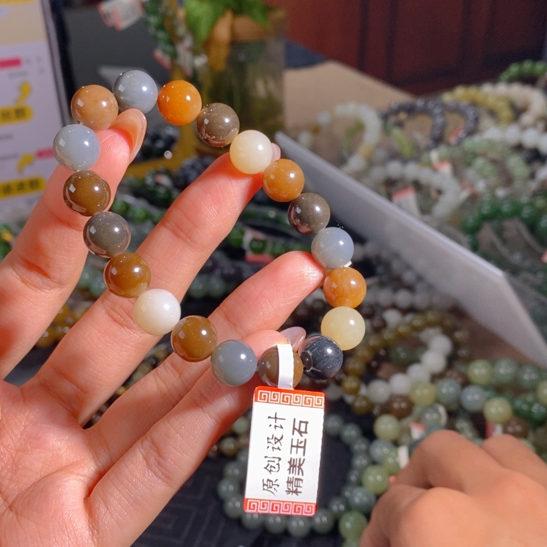 和田玉未镶嵌手链