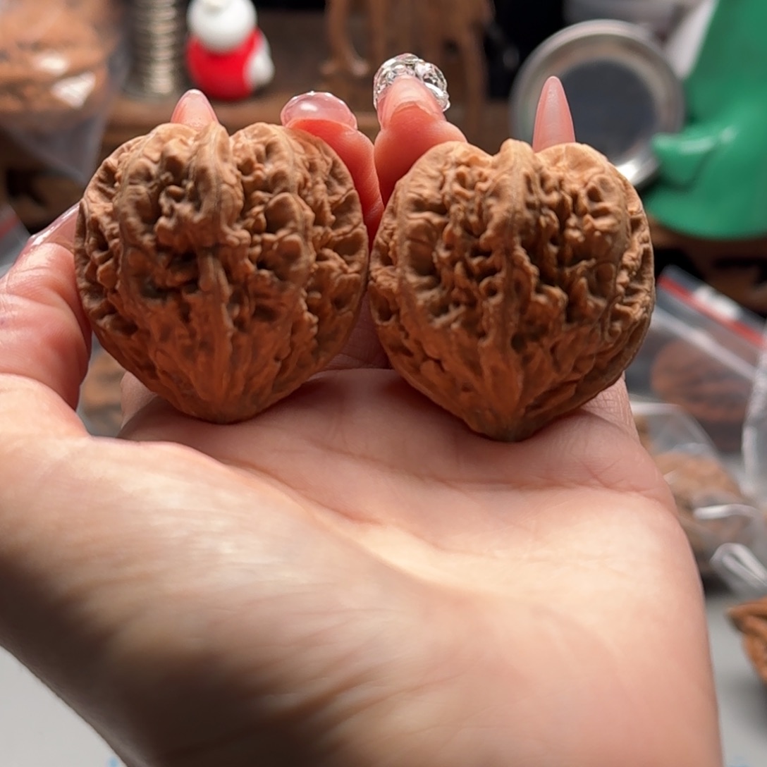 文玩核桃把件关东木子楸百核207