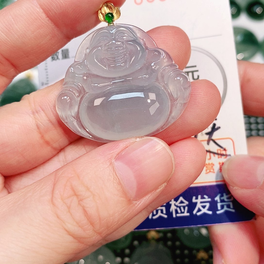 翡翠颈饰18K金镶嵌吊坠