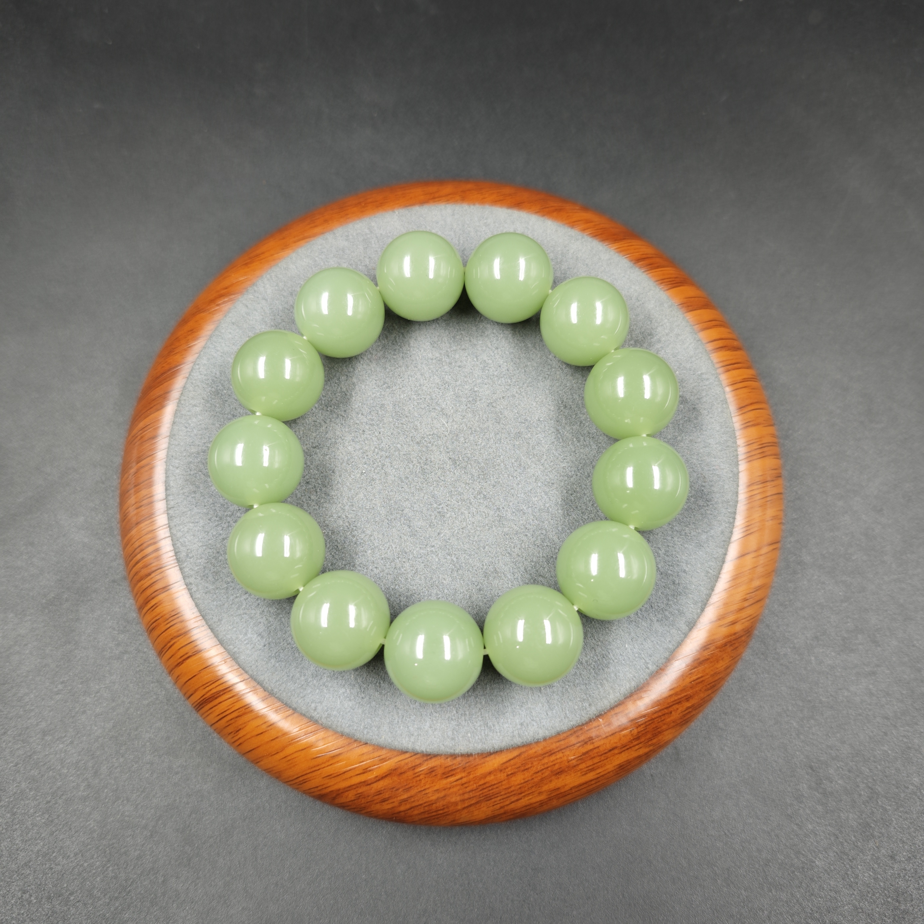 湖水绿卡16手串30093