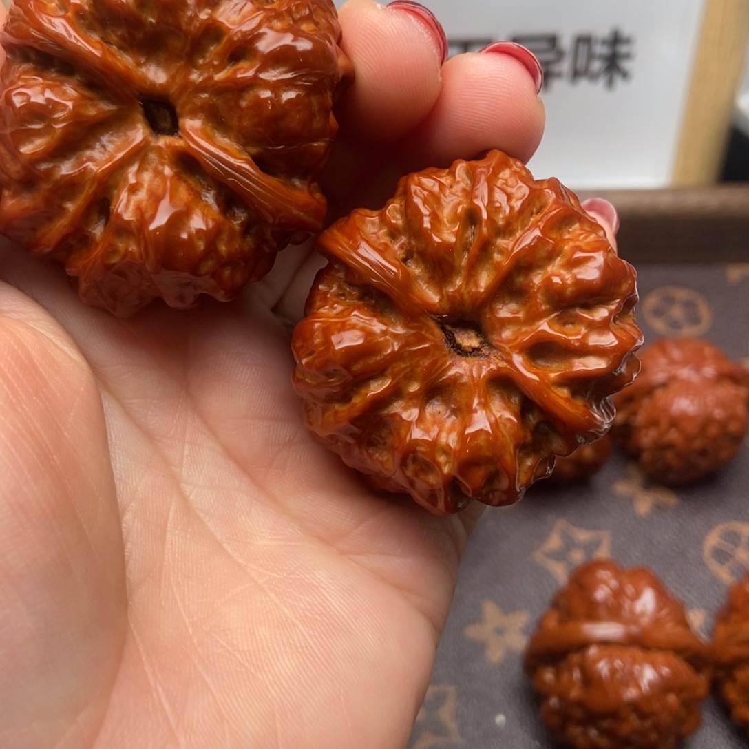 古***心核桃手串/手链42蛤蟆头