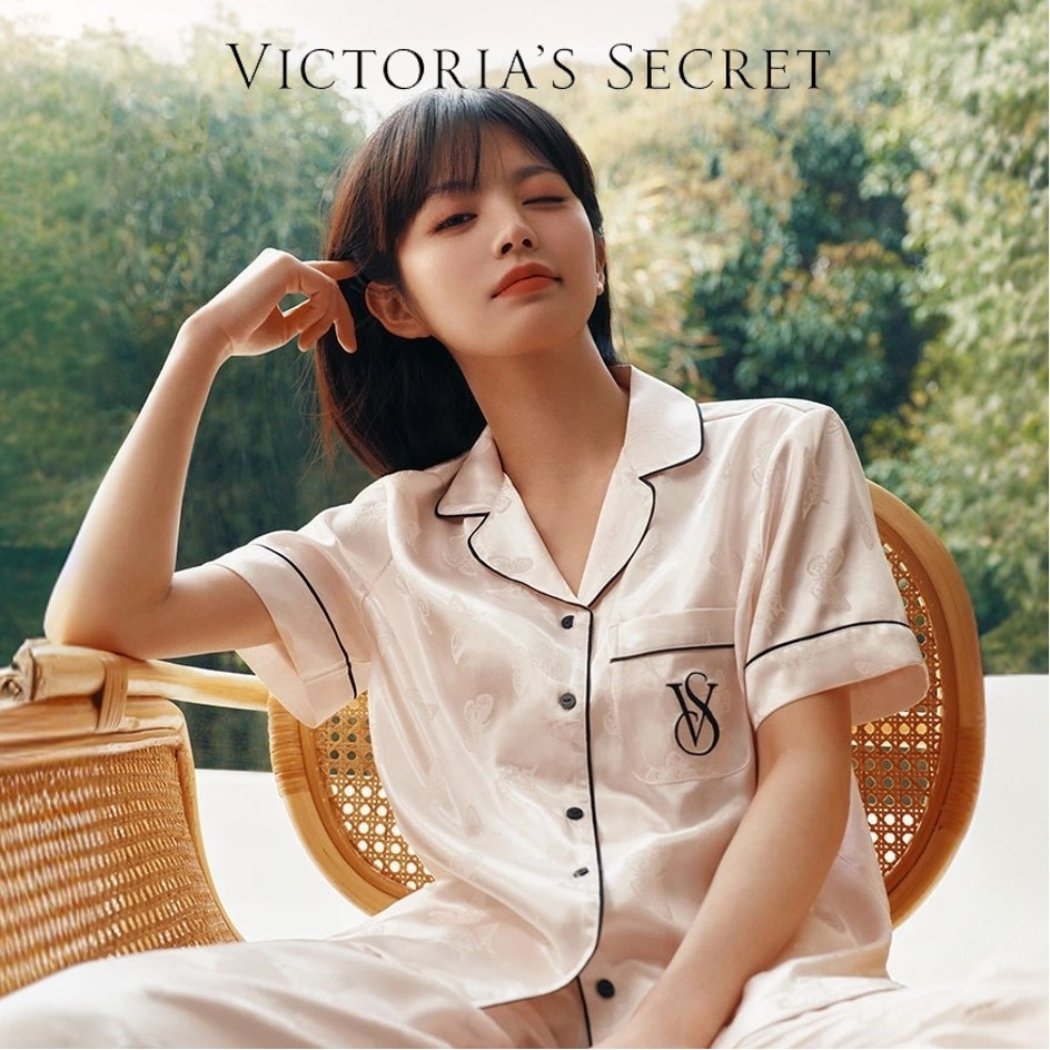 【维密·月光绸短袖长裤睡衣套装】 光滑缎面舒适宽松家居服