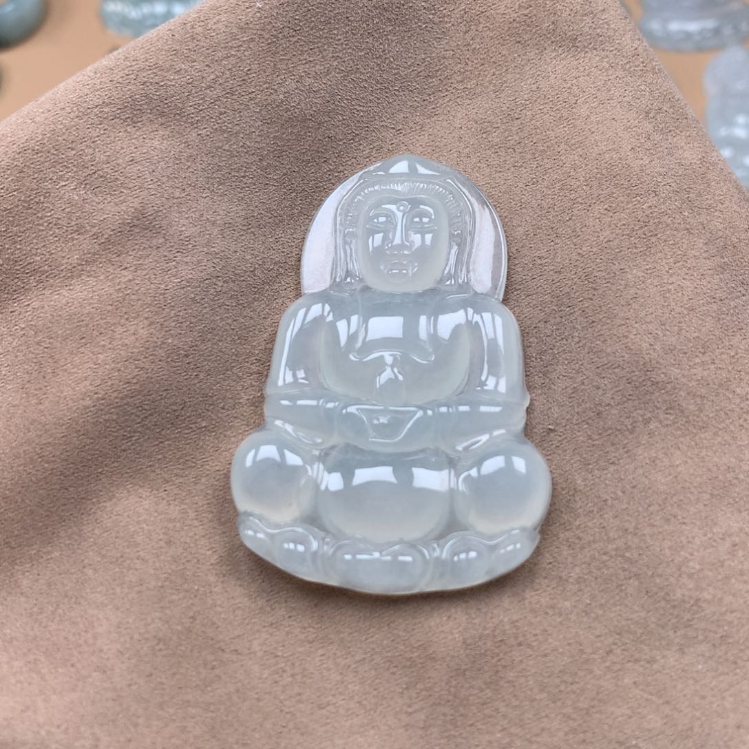 翡翠未镶嵌颈饰缅甸翡翠