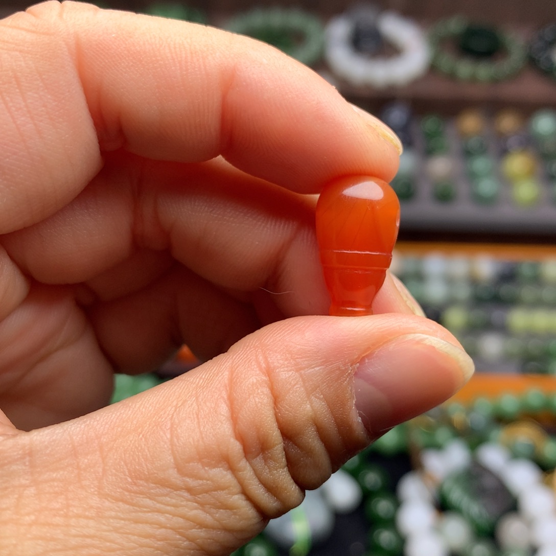 南红玛瑙颈饰未镶嵌刘*