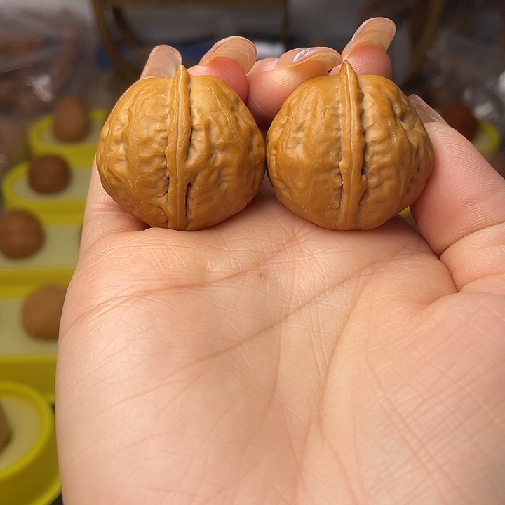 文玩核桃吊坠水晶蛙