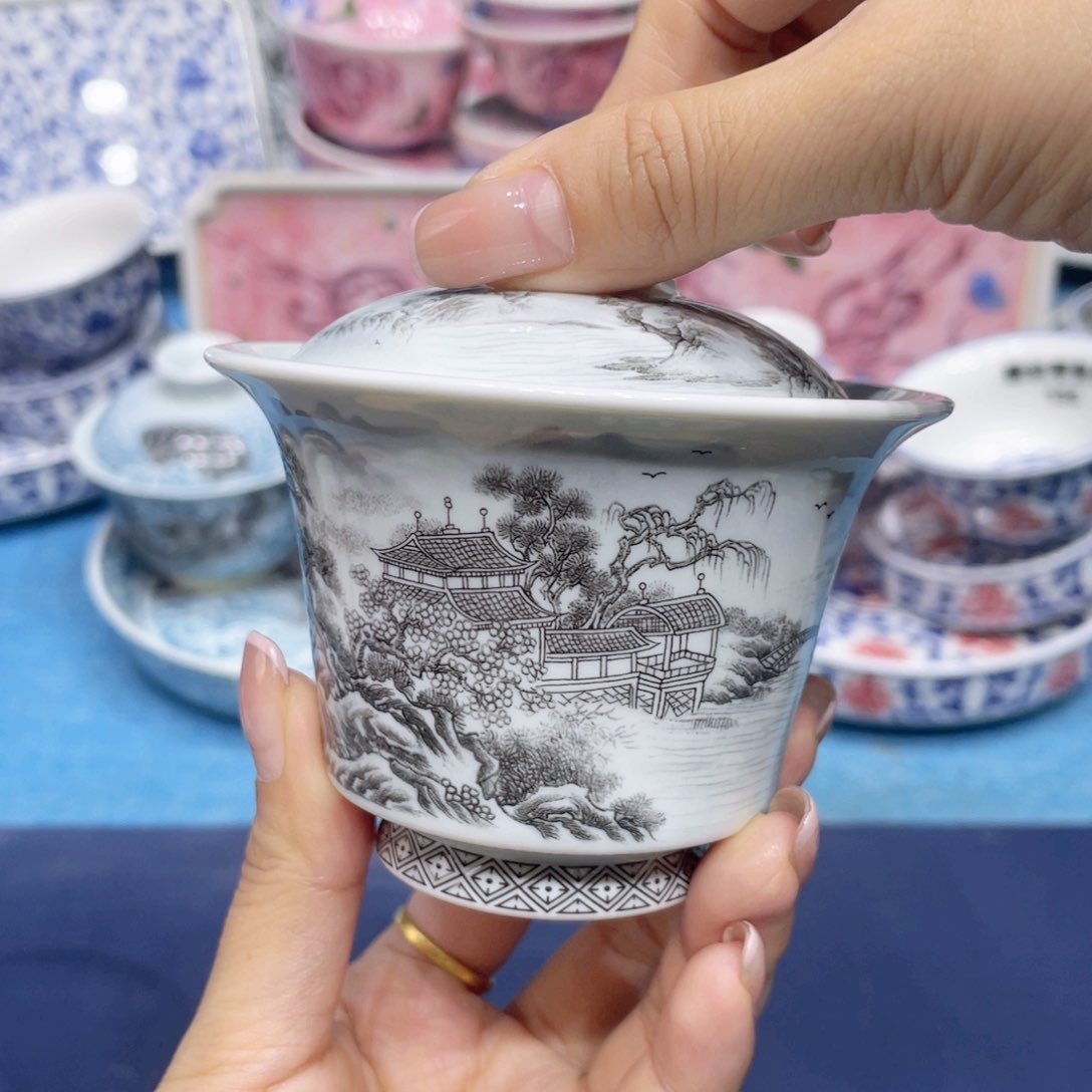 景德镇陶瓷工厂福利价