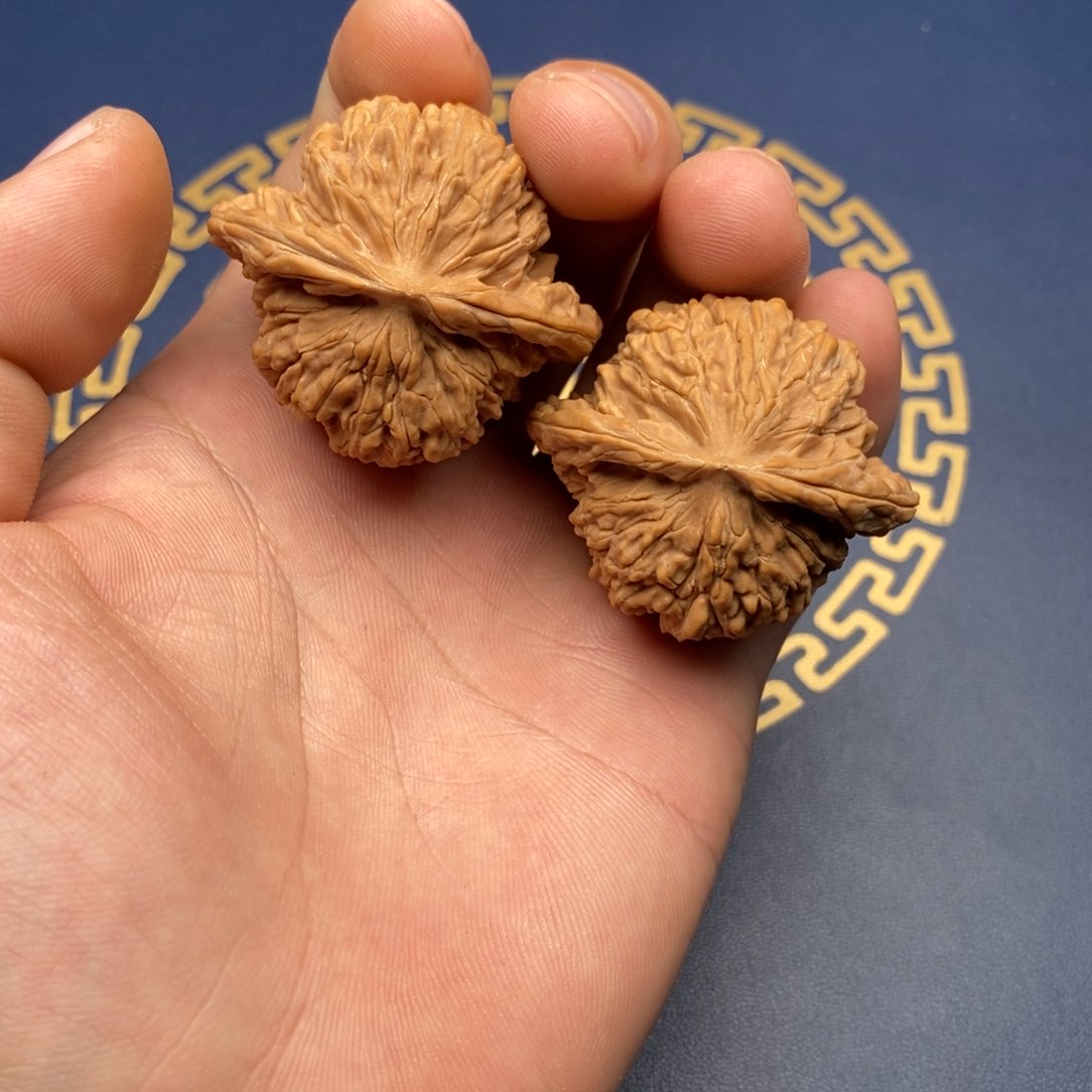 文玩核桃把件四座楼43