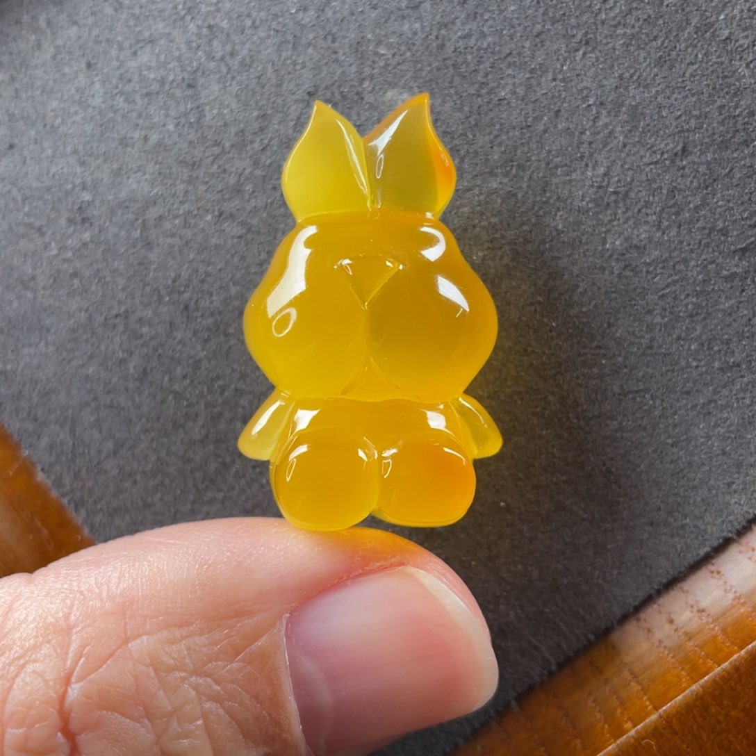 琥珀颈饰未镶嵌蜜蜡吊坠