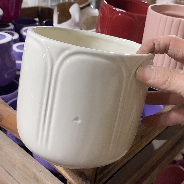 陶盆有孔 瑕疵针孔漏釉介意勿拍口 13高13