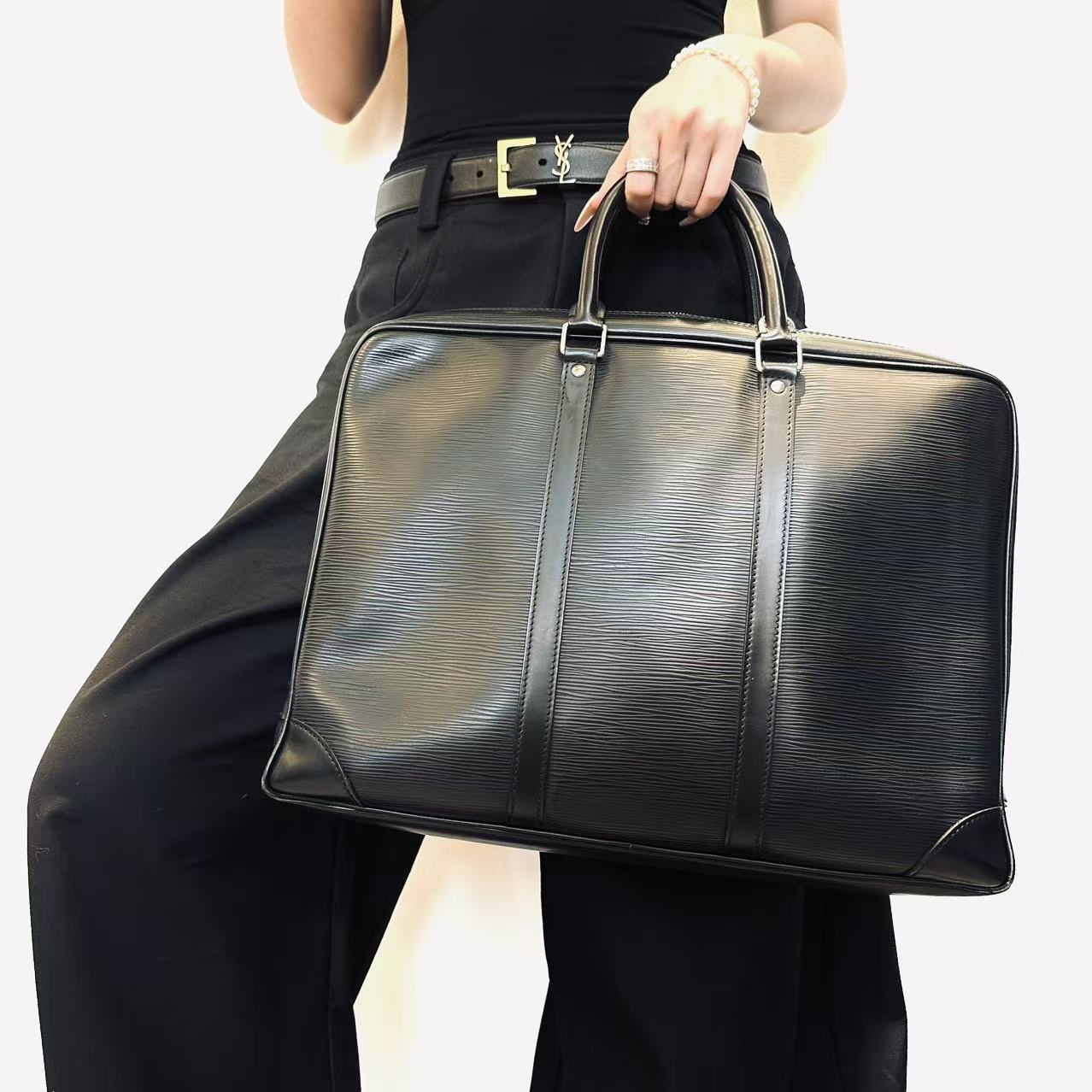 95新 LouisVuitton/路易威登 路易威登水波纹手提包 2506260206