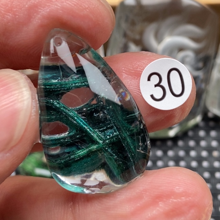 周***所未镶嵌水晶吊坠(不含链)