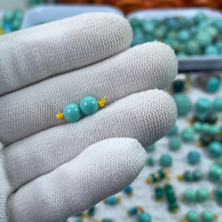 南红玛瑙未镶嵌手链