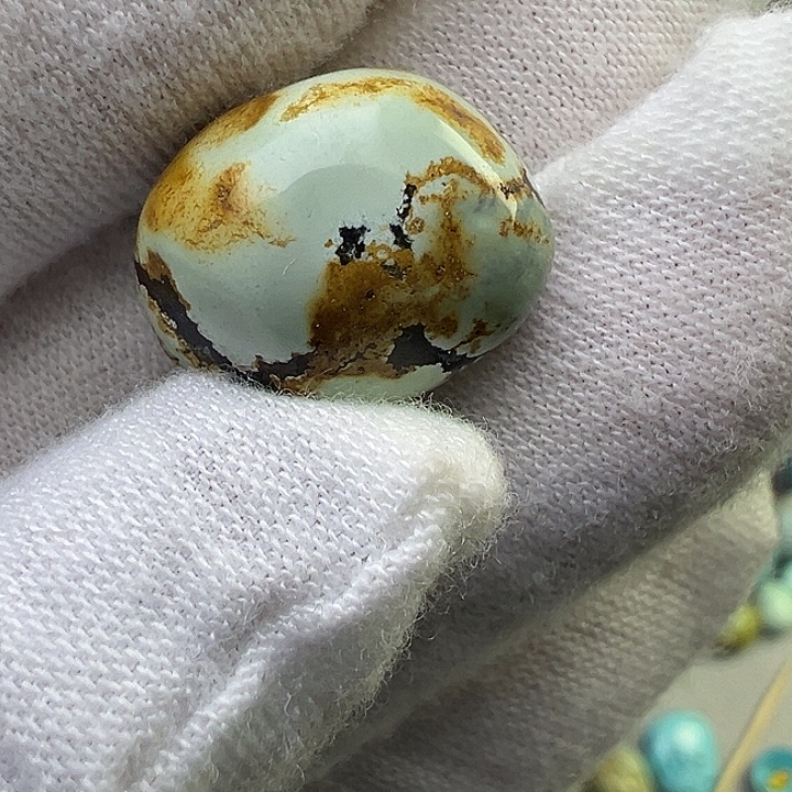 南红玛瑙未镶嵌珠宝奇石