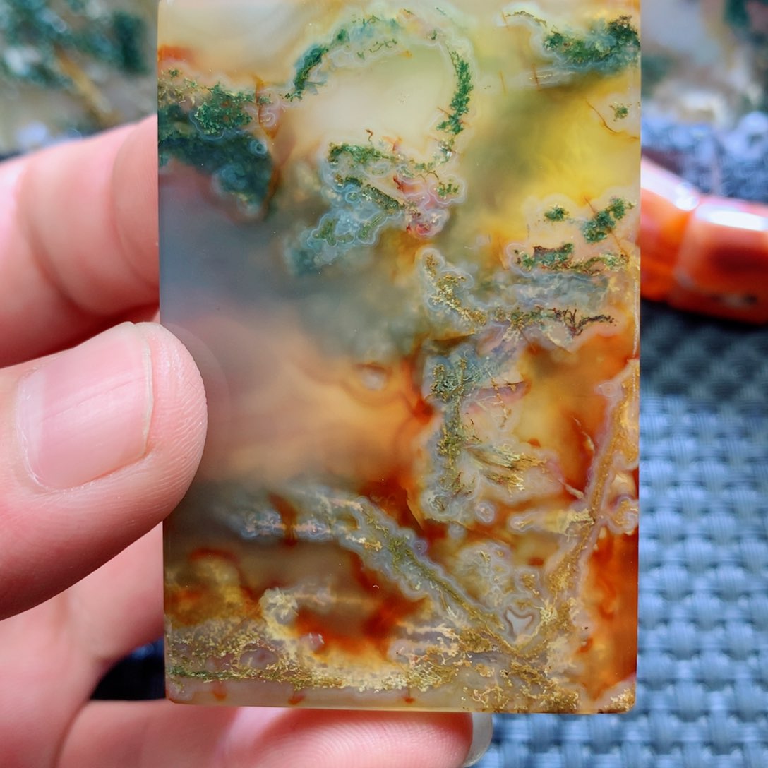未镶嵌颈饰玛瑙/玉髓熙*