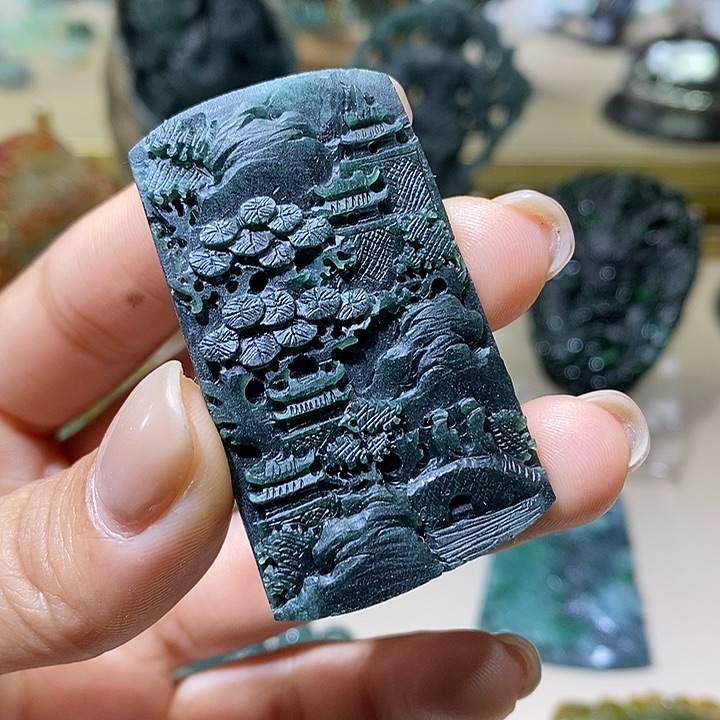 定制翡翠未镶嵌翡翠