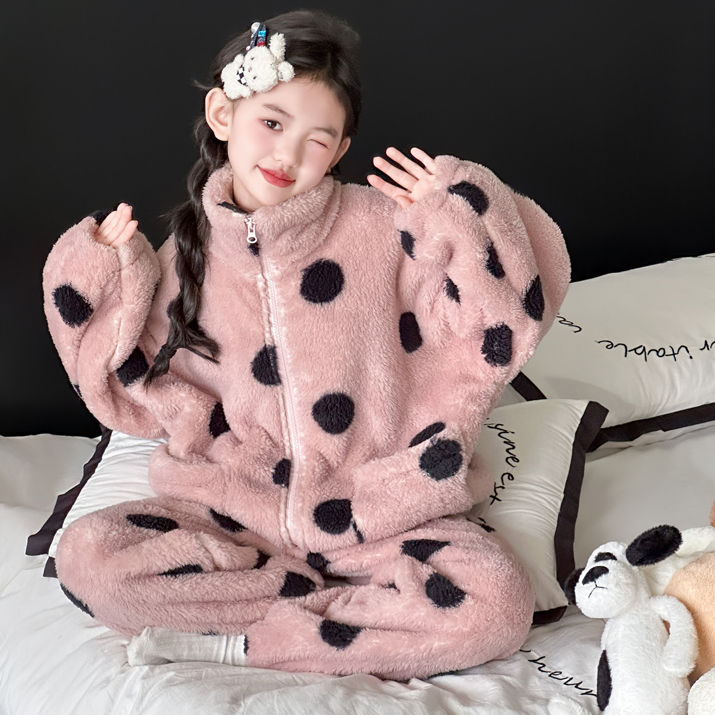 儿童法兰绒睡衣女大童秋冬季高领波点加厚加绒拉链家居服保暖套装