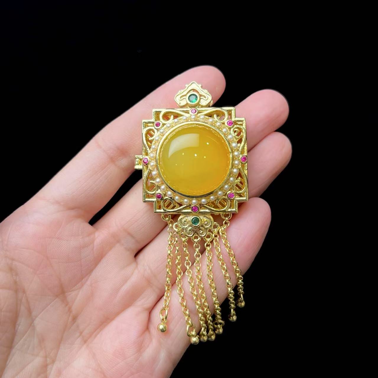 满蜜蛋面流苏香囊吊坠（赠X298） C04-14