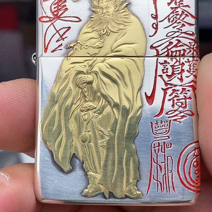 用****9黄铜时刻经雕工艺品牌，