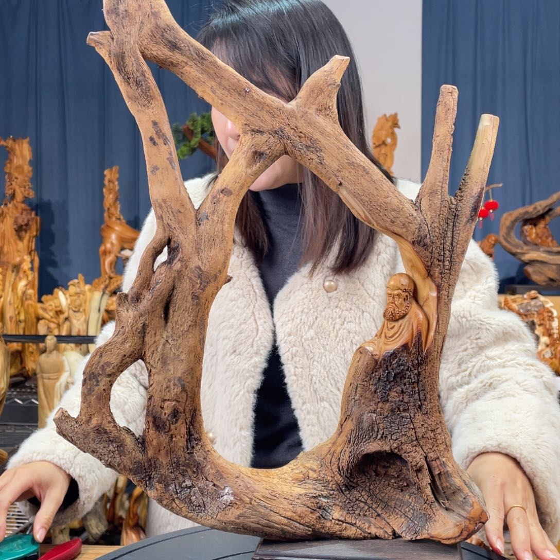 柏木（崖柏）随型摆件