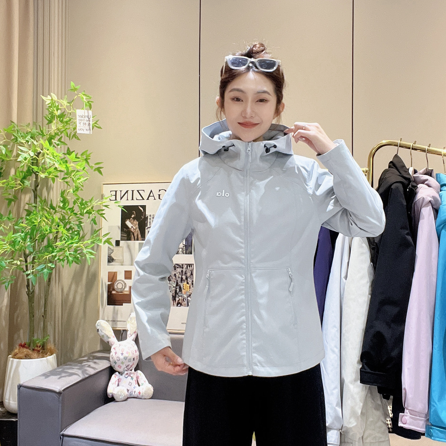 女士春秋（带单衬）新款连帽防风休闲运动小蛮腰软壳夹克外套10