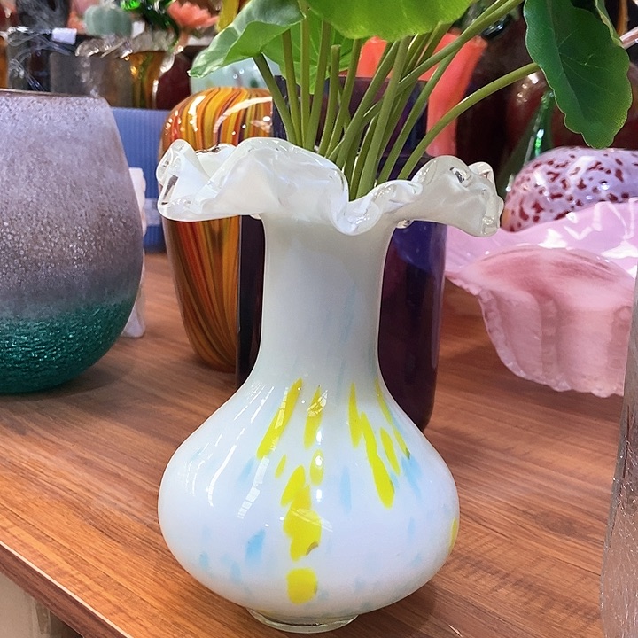 无铅玻璃琉璃花瓶高18口4