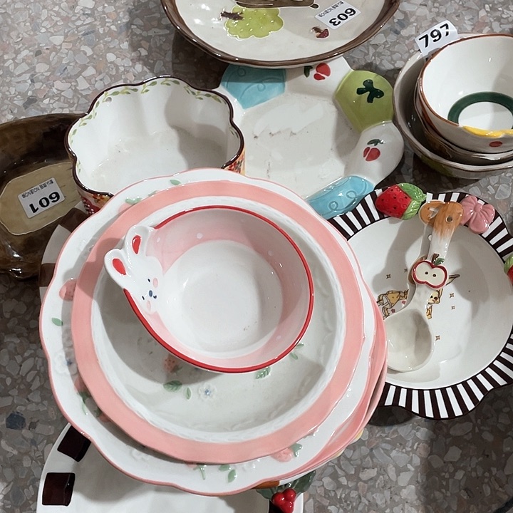 微瑕陶瓷完美主义者勿拍土豆碗2面2勺子各2其余各一个