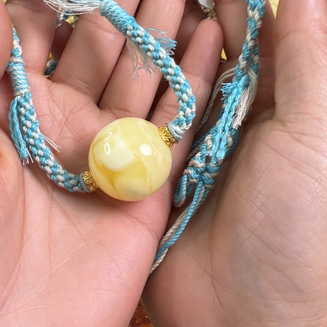 蜜蜡裸石未镶嵌蜜蜡