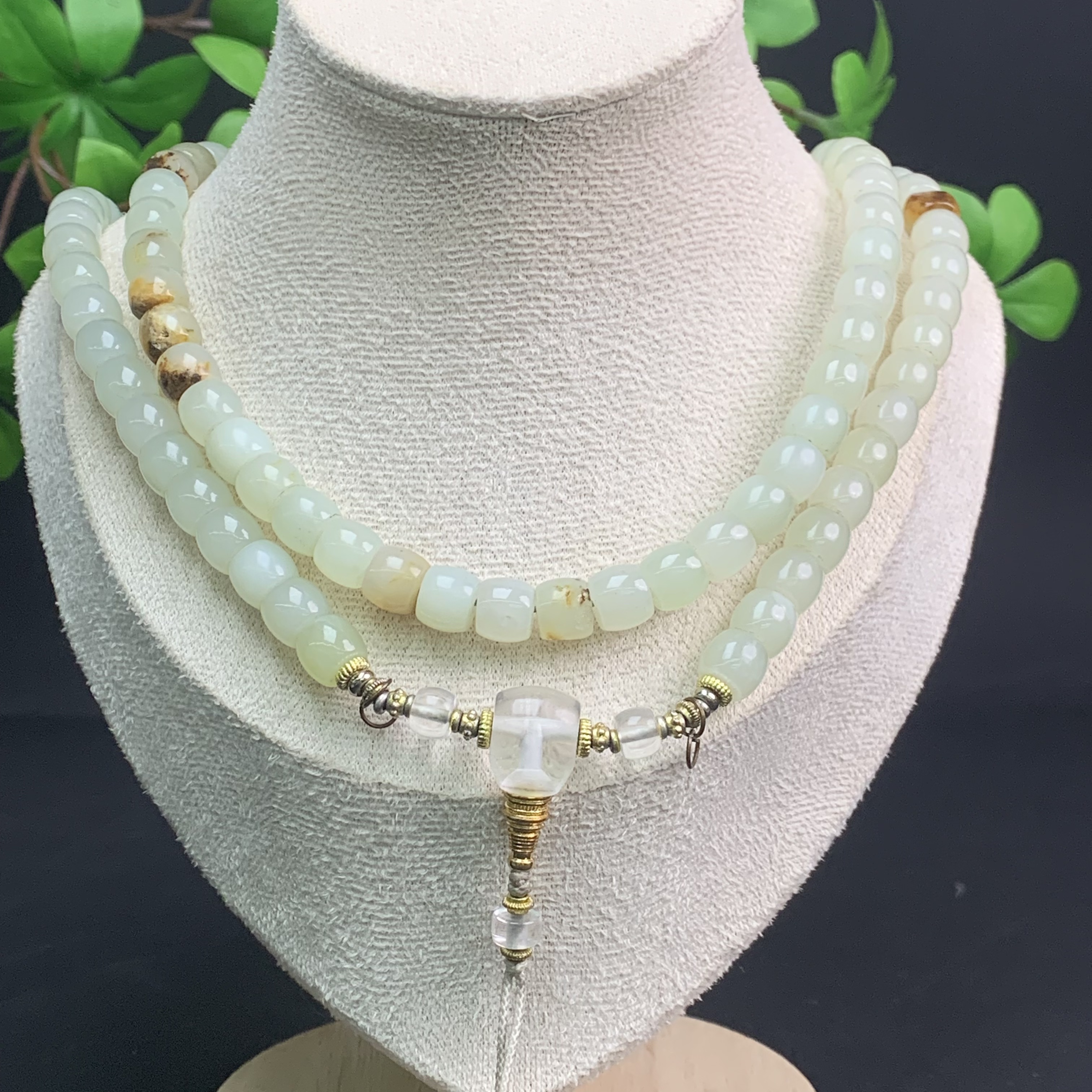 S052珠宝玉石精选和田玉项链