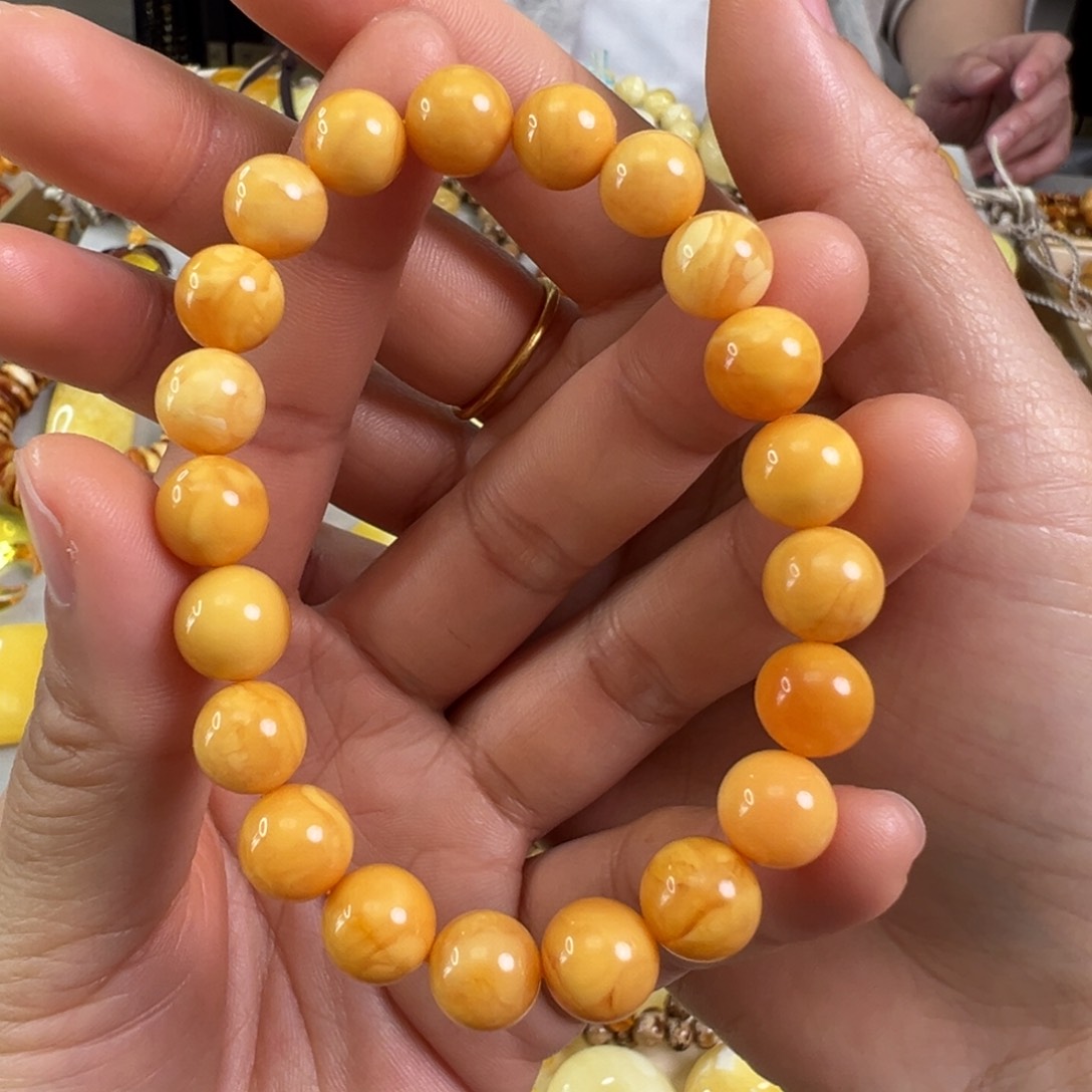 蜜蜡裸石未镶嵌蜜蜡