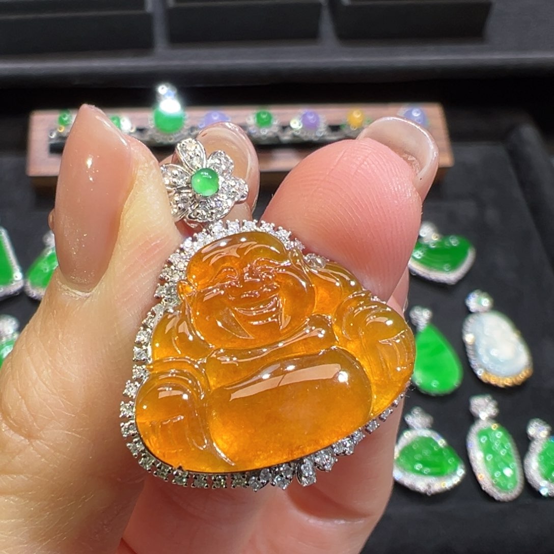 翡翠颈饰18K金镶嵌灵*后收到货48小时鉴赏期